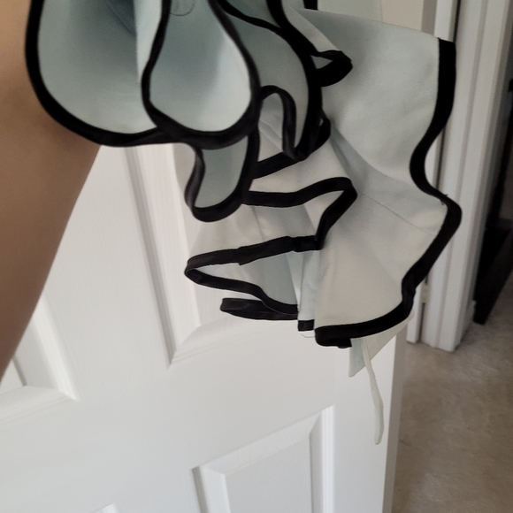 3/4 ruffle spring jacket - Picture 4 of 12